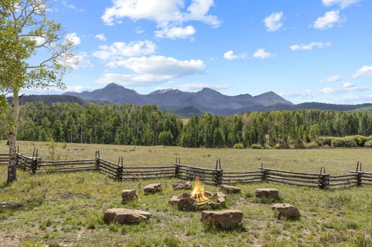 Willa Hughes Ranch - Wilson Mesa, 70 Acres With Views Upon Views Placerville Zewnętrze zdjęcie