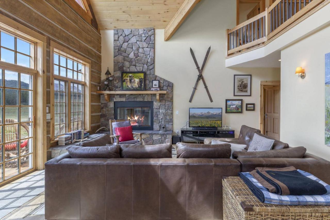 Willa Hughes Ranch - Wilson Mesa, 70 Acres With Views Upon Views Placerville Zewnętrze zdjęcie