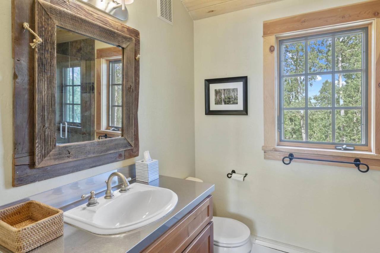 Willa Hughes Ranch - Wilson Mesa, 70 Acres With Views Upon Views Placerville Zewnętrze zdjęcie