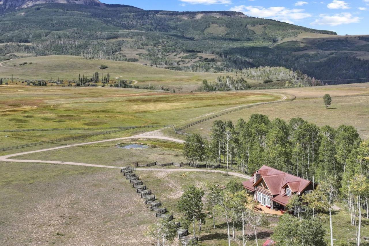 Willa Hughes Ranch - Wilson Mesa, 70 Acres With Views Upon Views Placerville Zewnętrze zdjęcie